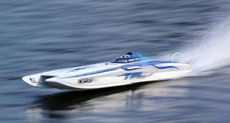 фото Катамаран р/у TFL Genesis "TURBINATOR" 940мм ARTR